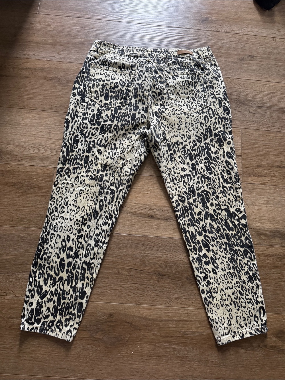 Animal (Leopard) Print Pants - Picture 9 of 10